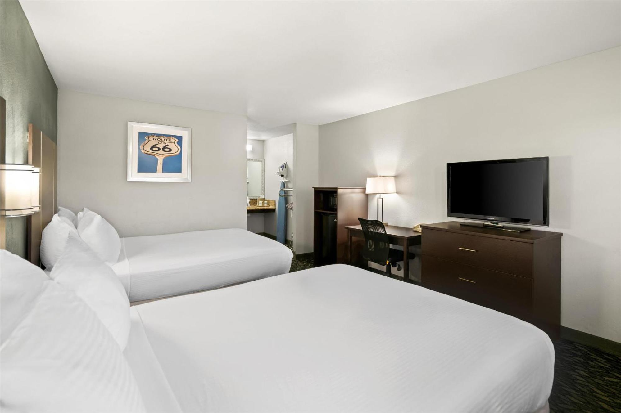 Western Desert Motel 3*